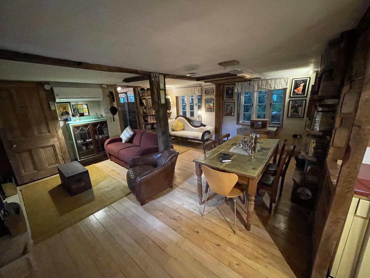 Remarkable Boultons Barn With Hot Tub Newton Abbot Extérieur photo